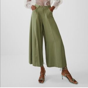 Zara Sage Green Wide-Leg Pants Size M